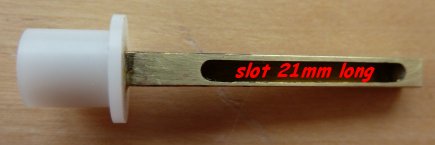 small_d_reed_with_long_slot.jpg